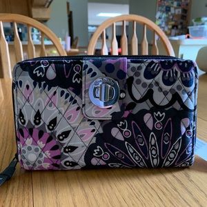 Vera Bradley RFID Turnlock Wallet Mimosa Medallion